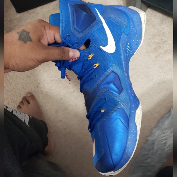 Lebron James nike mens size 11.5 - Picture 6 of 9